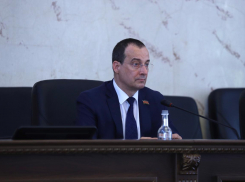 Председатель ЗСК Юрий Бурлачко подвел итоги парламентского года