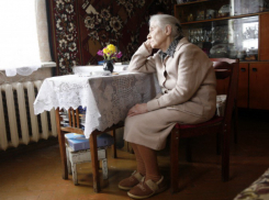 В Краснодаре богатая пенсионерка осталась без миллиона из-за сострадания к приезжим