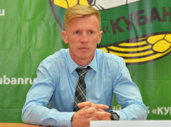 «Бывают разные неурядицы» - тренер ФК «Кубань» пожалел, что история с долгами клуба вышла наружу