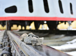 Из-за хулиганской проделки подростков в Новороссийске остановили электрички