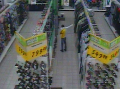 В Краснодаре наглые воры устроили попойку в гипермаркете 