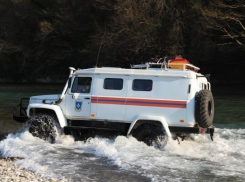  Из-за быстрого подъема уровня воды в реке пришлось спасать 19 человек в Сочи 