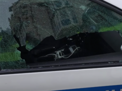 Появилось оперативное видео с вооруженными грабителями, которые стреляли в полицейских в Краснодаре