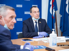 Председатель ЗСК принял участие в заседании Совета руководителей фракций единороссов