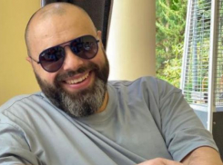 Ввести смертную казнь предложил продюсер Максим Фадеев после жестокого убийства девушки и ее брата в Армавире 