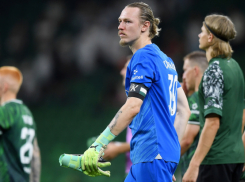 ФК «Краснодар» упустил победу во встрече с «Локомотивом», но остался лидером чемпионата страны по футболу в РПЛ 