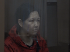 В Краснодаре суд на 2 месяца заключил под стражу мать, утопившую свою дочь