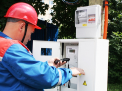 «Россети Кубань» переводят в «цифру» электросети Кущевского района