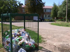 На Кубани устанавливают урны для сбора пластика