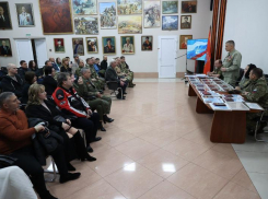 В Краснодаре поблагодарили волонтеров за помощь бойцам СВО 