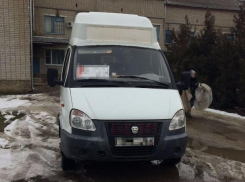 В Новокубанске водитель маршрутки сбил на перекрестке женщину с грудным ребенком