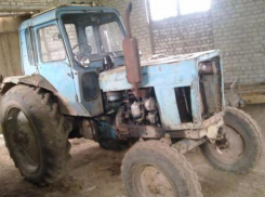 На Кубани чиновника заподозрили в махинациях при покупке трактора