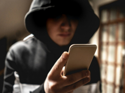 В Краснодаре из-за угрозы взрыва из гимназии №72 эвакуировали 118 учеников