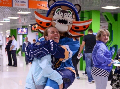 Рок-матч с музыкой и ирокезами приготовил для болельщиков ХК «Сочи»