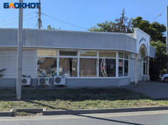 «Взрывы, окна содрогаются, не могу спать»: жители Краснодарского края рассказали о массированной атаке БПЛА