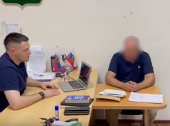 В Краснодарской крае полицейский зарубил топором знакомую в своём авто и спрятал тело