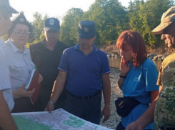 Отец пропавшего в Апшеронске мальчика ищет сына вместе с поисковой группой