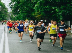 Из-за массового забега в Краснодаре частично перекроют движение