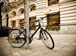 Мужчина украл детский велосипед из магазина