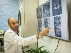 Кубанский нейрохирург получил медаль «За верность клятве Гиппократа»