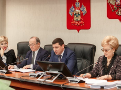 Для школьников и студентов сделали скидку на проезд в пригородных маршрутах