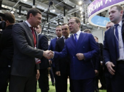  «Пробуйте», - Медведев оценил проект наземного метров в Краснодаре 