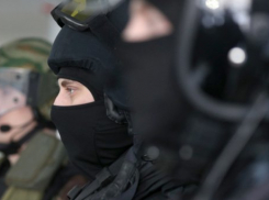  Житель Бурятии залез в сочинский магазин и взял в заложники продавщицу 