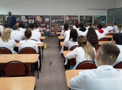 Студентка в Краснодаре обвинила декана в препятствовании сдачи зачета для получения 160 тысяч