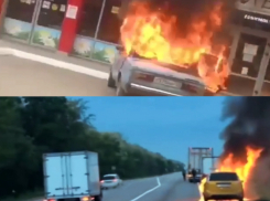 На Кубани внезапно вспыхнули две машины