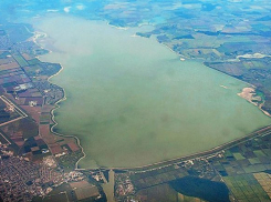  В Северском районе у Крюковского водохранилища просел берег 