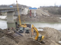 Строительство нового Яблоновского моста мэр Краснодара не считает приоритетным