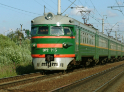 На Кубани мужчину насмерть задавило электропоездом