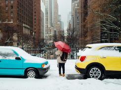 В Краснодаре таксист отказался везти девушку с ребенком в -10 мороза