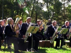 По субботам в Городском саду будет играть оркестр