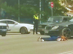 В Новороссийске из-за сбитой насмерть девушки на дороге образовалась огромная пробка