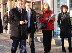 Мэр Сочи уверен, что с новым тротуаром сможет влиять на бизнесменов