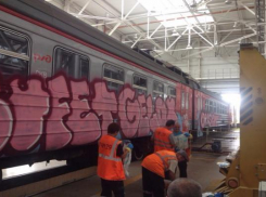 В Белореченске электропоезд не вышел на линию из-за вандалов