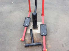 В Краснодаре уличные тренажеры сломались под грузом желающих похудеть