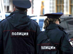 Краснодарец избил курьера и забрал у него деньги и обед 