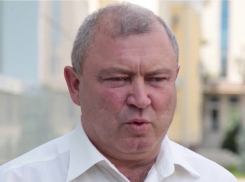 На Кубани мэра и главу поселения оштрафовали на 500 рублей за незаконную езду на служебном авто