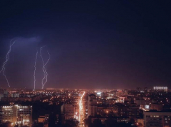 Бюджетные деньги на освещение Краснодара мэрия отдает частным компаниям