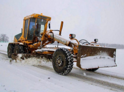«Проезд обеспечен по всем маршрутам на трассах»,- в администрации Кубани рассказали об обстановке в связи со снегопадом