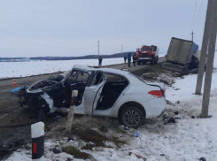 Житель Кубани стал участником жесткого ДТП с двумя погибшими
