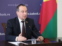 Спикер ЗС Кубани Юрий Бурлачко внес предложения по корректировке федерального антикоррупционного законодательства