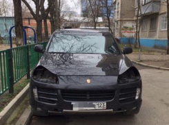 В Краснодаре неизвестные совершили рейд по фарам Porsche 