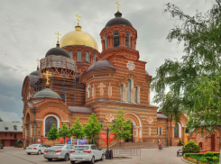  Пасхальное богослужение в кафедральном соборе Кубани покажут по телевизору 