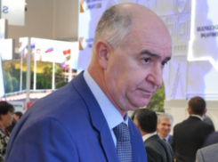 Мэр Новороссийска Игорь Дяченко грозится разогнать руководство местных электросетей