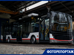 «Чтобы пассажиры могли улыбнуться»: в Краснодаре представили новые троллейбусы