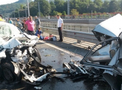Крупное ДТП в Сочи: один человек погиб, четверо в больнице