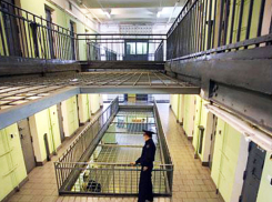 «Подростков раздели догола, заставляли мочиться друг на друга» - на Кубани судят сотрудников колонии за пытки